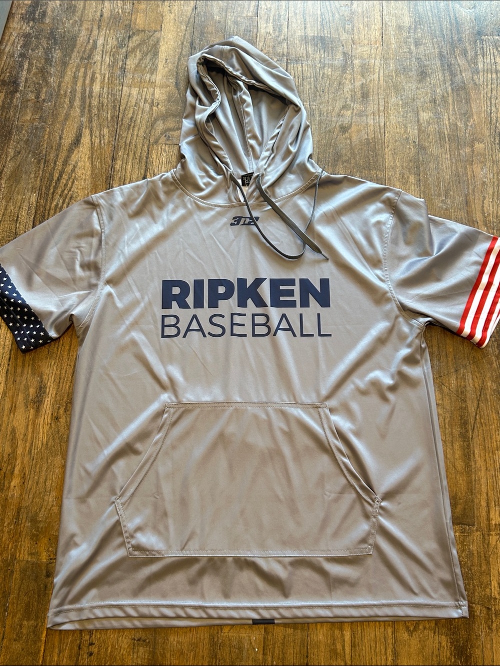 Short-Sleeve Hooded Tee - Gray